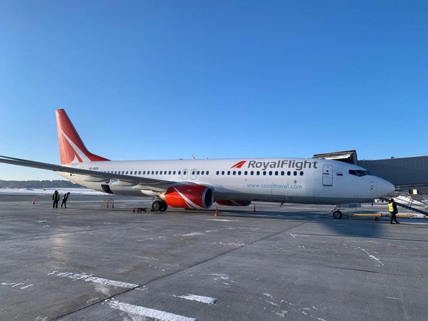 Самолёт Боинг 737-800 Royal Flight