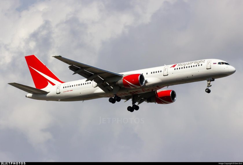 Самолет роял флайт