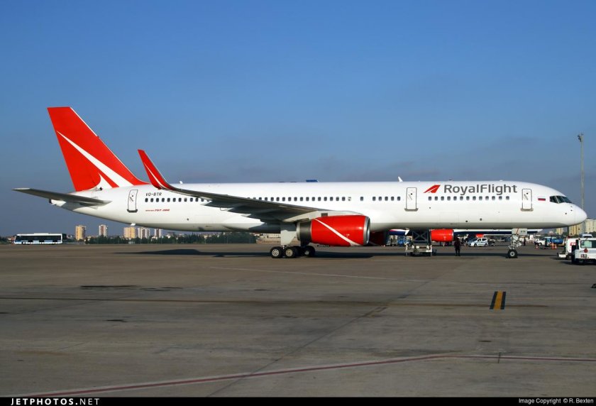 Роял Флайт 757