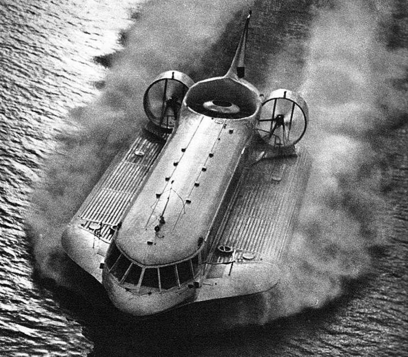 Газотурбоход на воздyшной подyшке «Сормович»