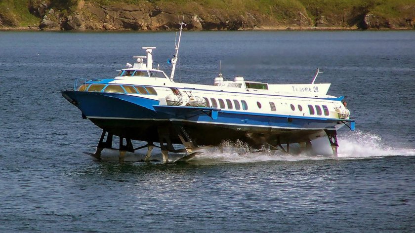 Речной катер Комета