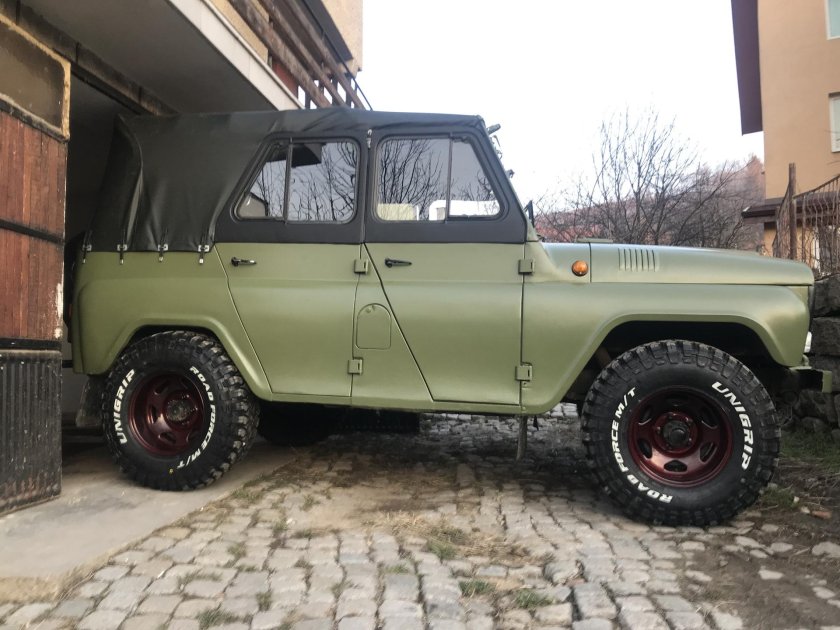 УАЗ 469 r20