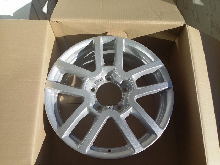 Диски сахара на УАЗ Патриот r18