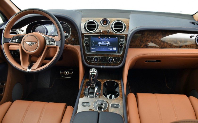 Bentley Bentayga v8