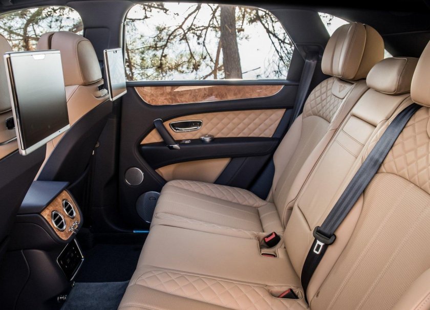 Bentley Bentayga салон