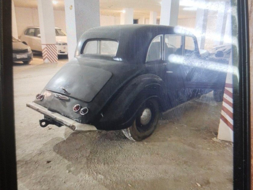 Mercedes-benz 230 w143