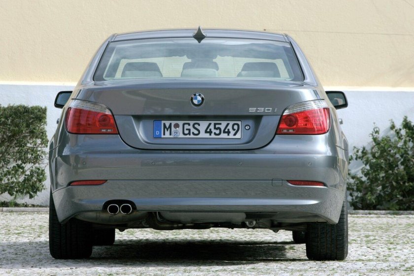 BMW e60 530i