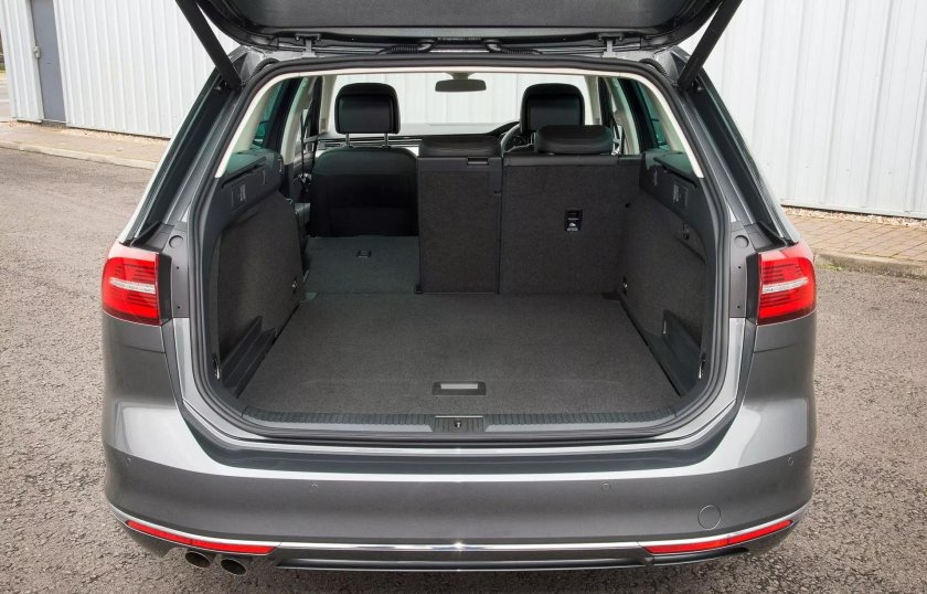 Volkswagen Passat Alltrack багажник