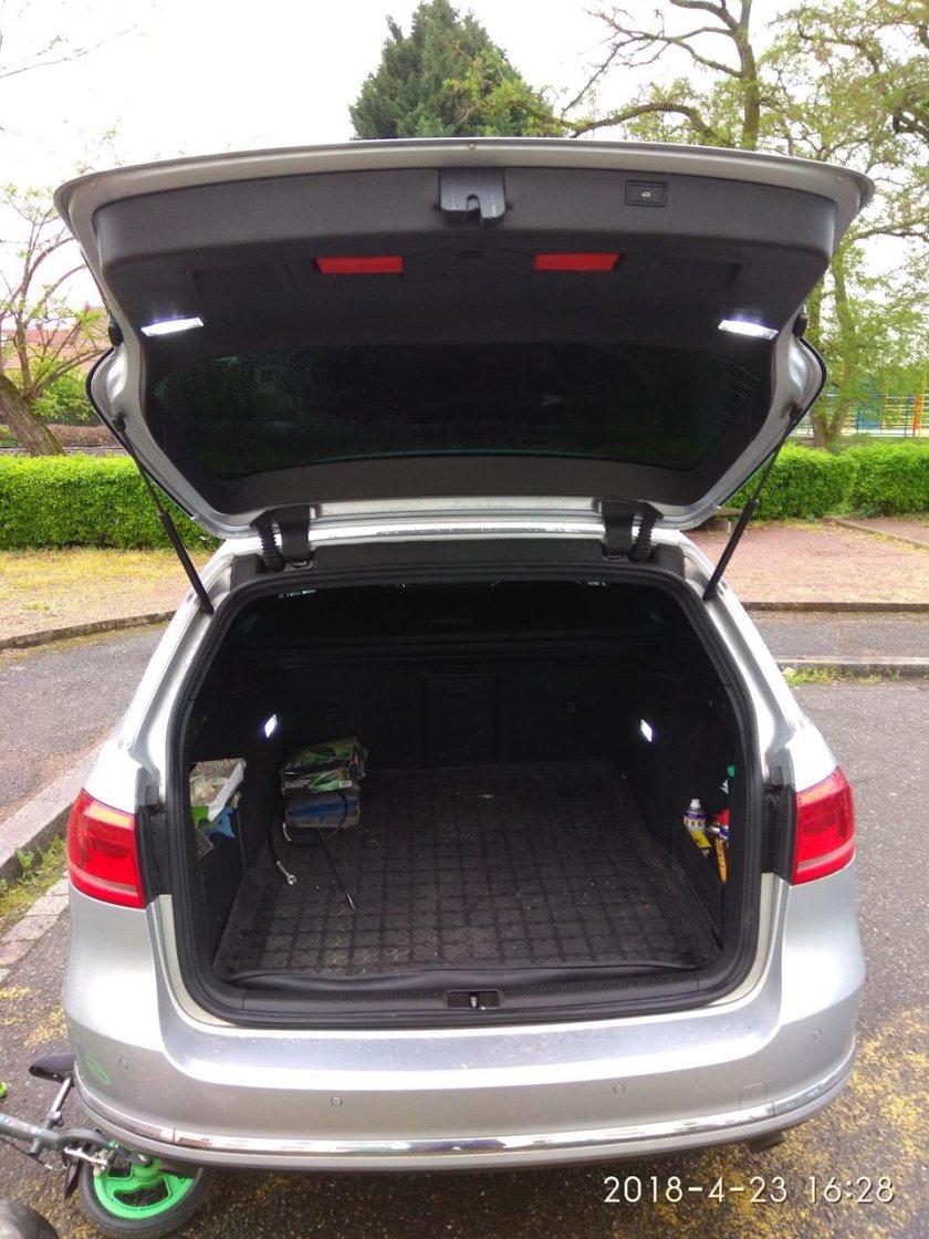 Volkswagen Passat b7 багажник