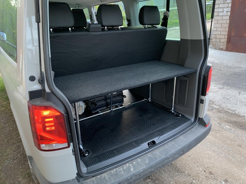 Volkswagen Caravelle 6.1 багажник