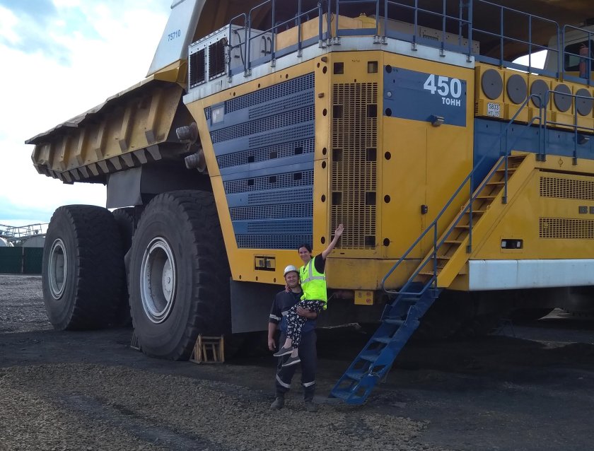 БЕЛАЗ-75710 самосвал