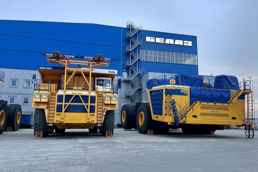 Белаз 450 тонн