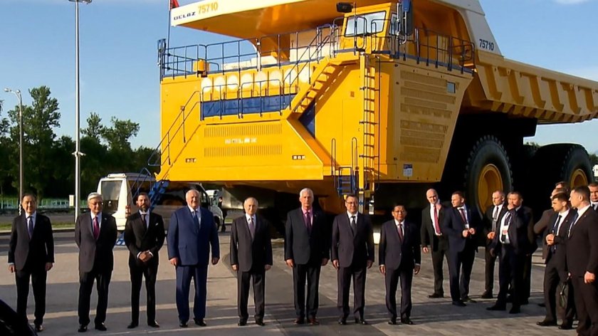 Завод белаз