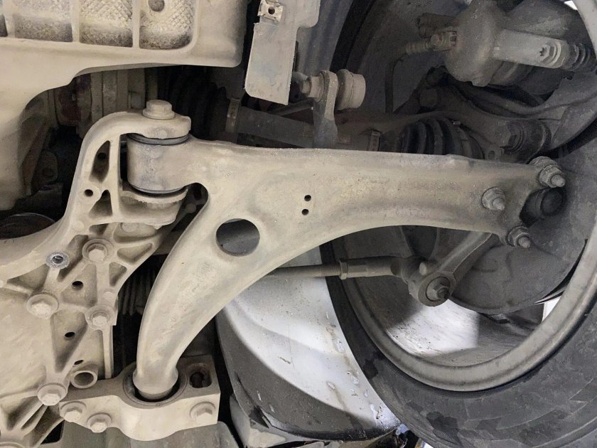 Задняя подвеска Шкода Йети 1.2