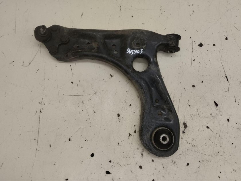 Рычаг передней подвески шкода рапид