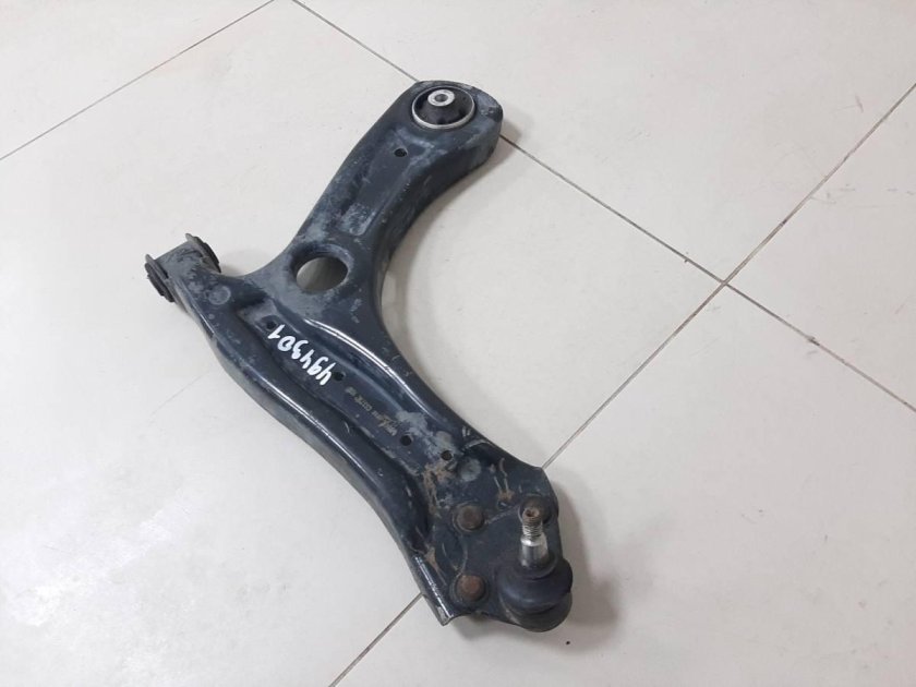 Рычаг передней подвески шкода рапид