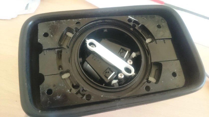 Привод зеркала Форд фокус 2