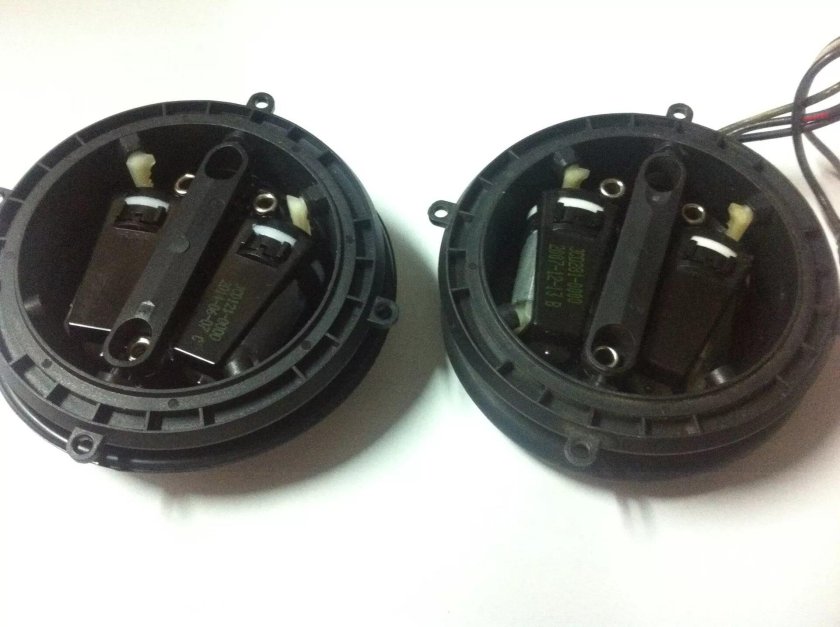 Привод зеркала а6 с4