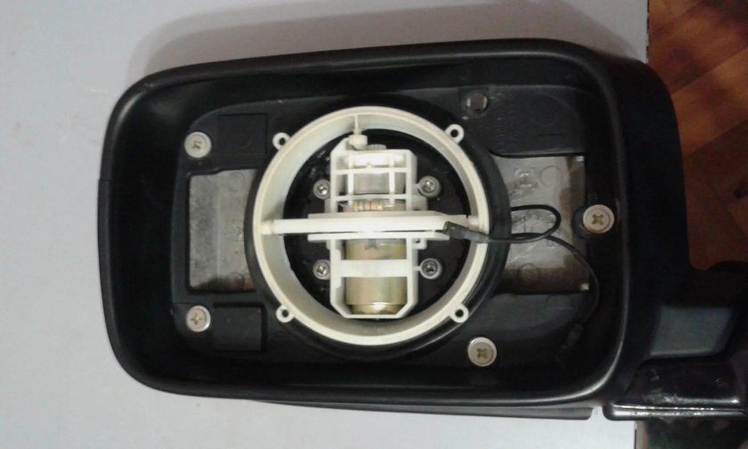 Зеркало заднего вида БМВ е34