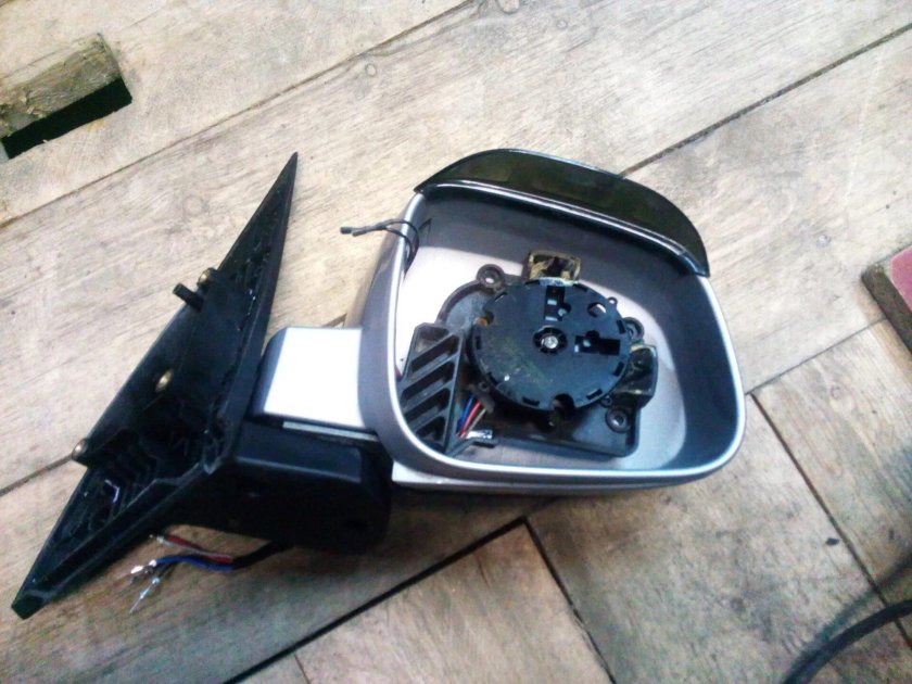 Mercedes Vito 639 электропривод зеркала