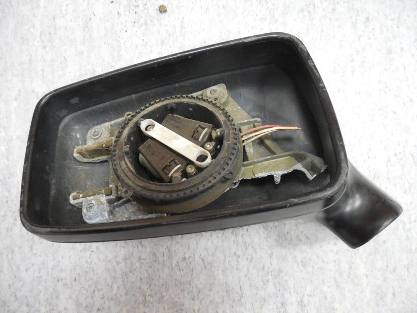 Зеркала Ауди 80