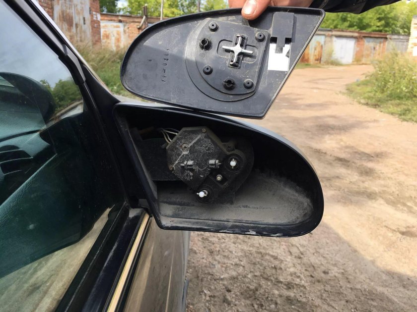 Электропривод зеркал Приора 1