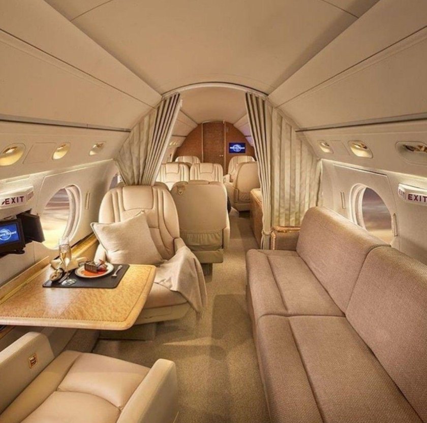 Прайват Джет