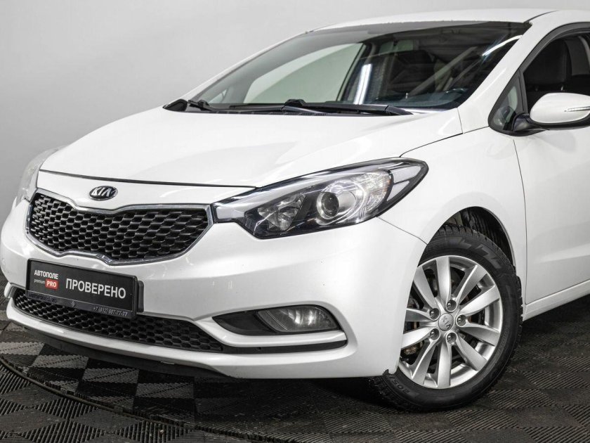 Kia cerato 2013