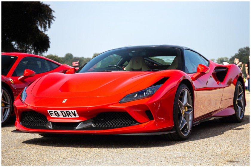 Ferrari vs Lamborghini