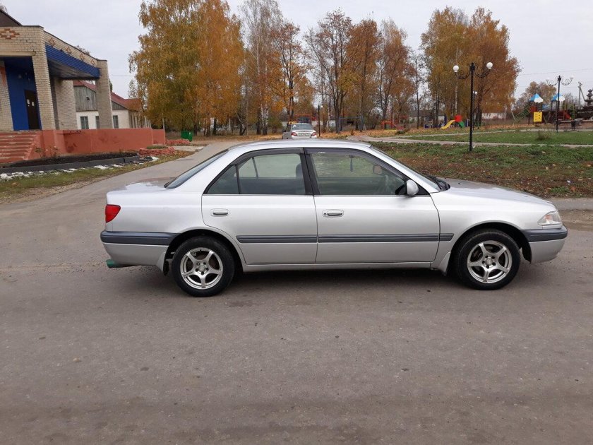 Toyota Carina 1997