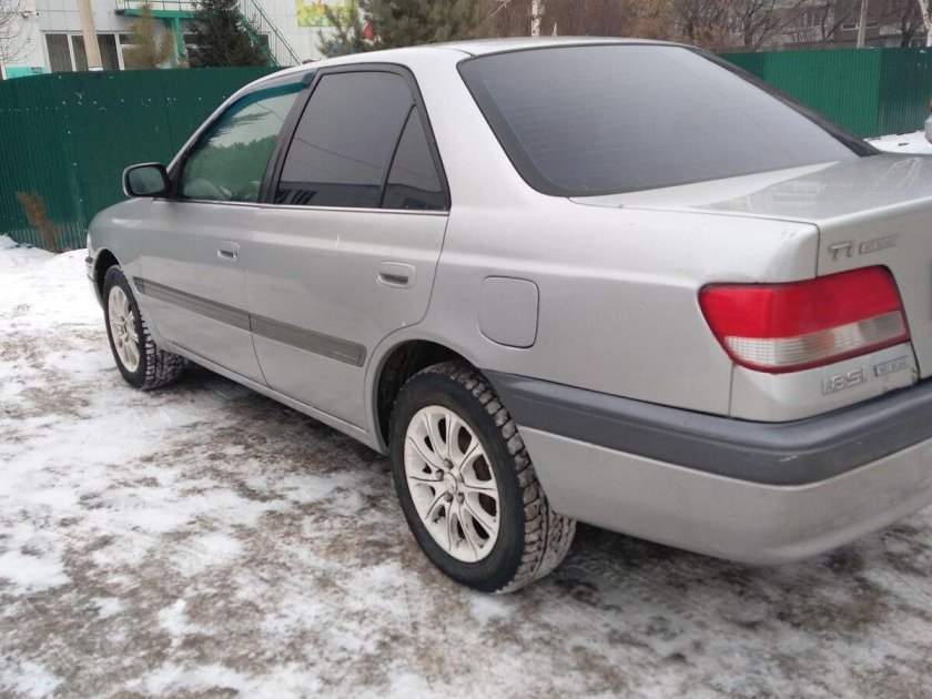 Toyota Carina 1997