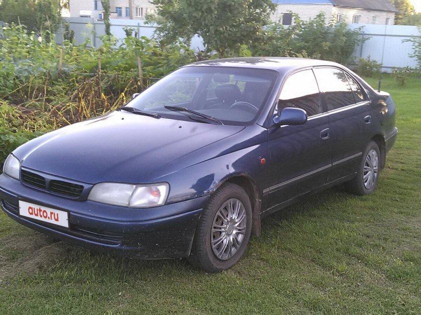 Toyota Carina e 1997