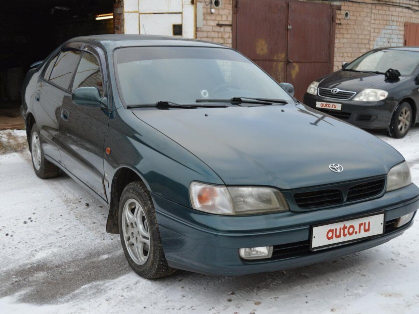 Toyota Carina e 1997 седан