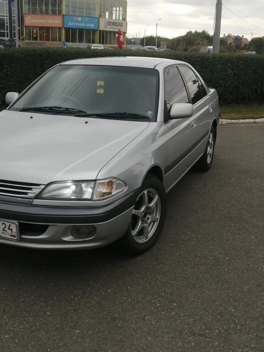 Тойота Карина 1997 года