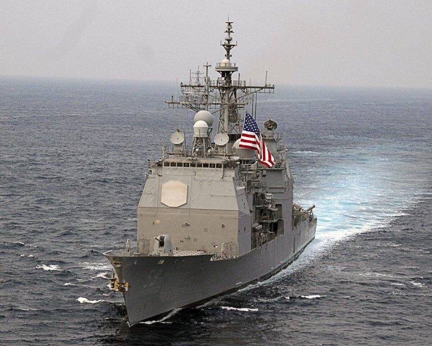Ракетный крейсер США Тикондерога