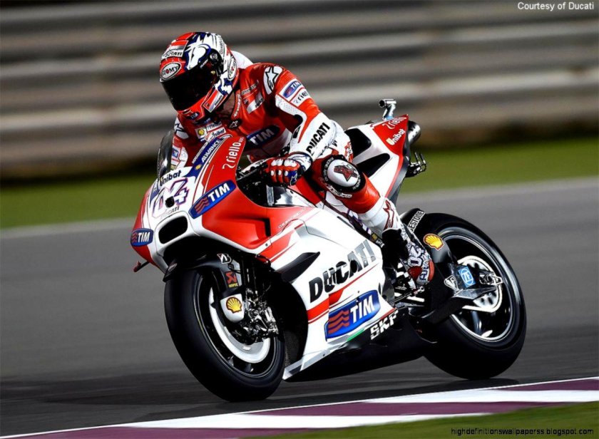 Мотогонки на Дукати