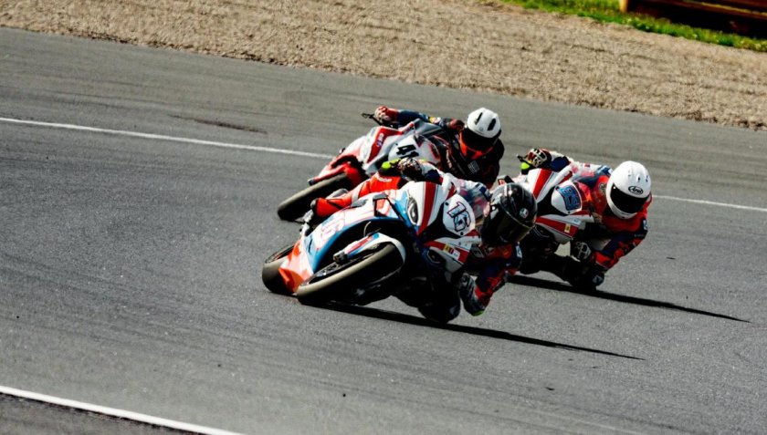 Шоссейно кольцевые мотогонки