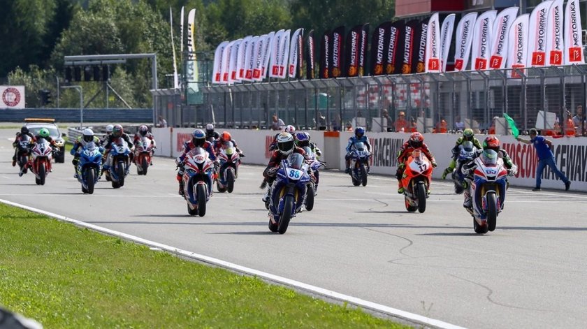 Мотогонки в Москве