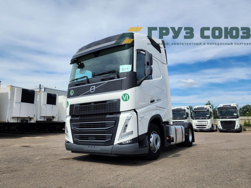 Вольво тягач на лизинг новый