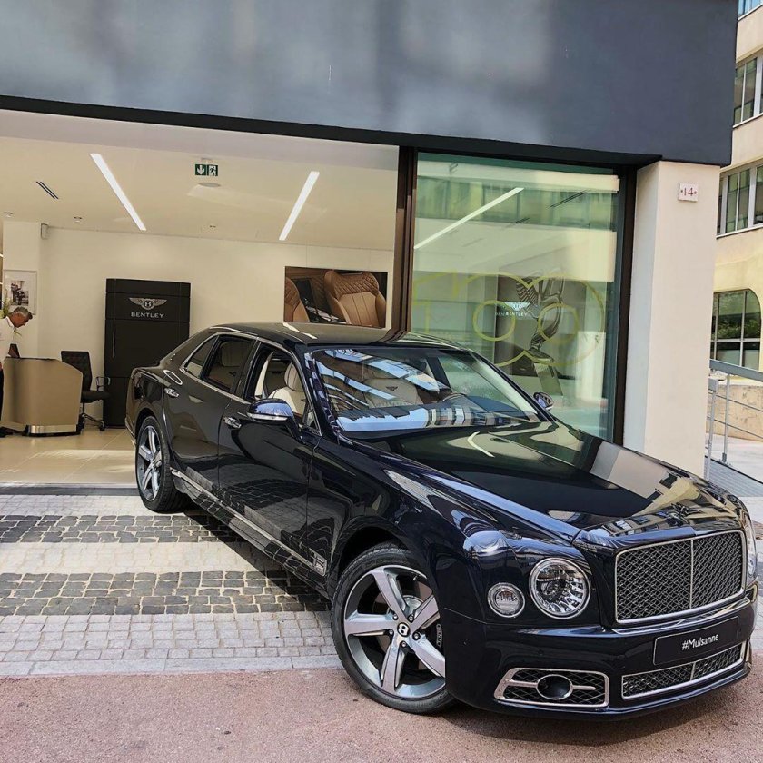 Bentley Mulsanne 2021