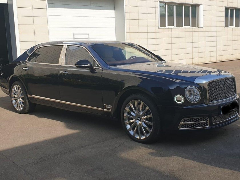 Бентли мульсан 2015