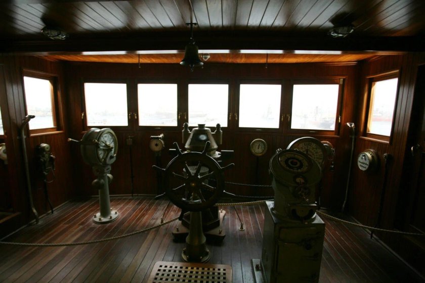 Капитанский мостик титаника