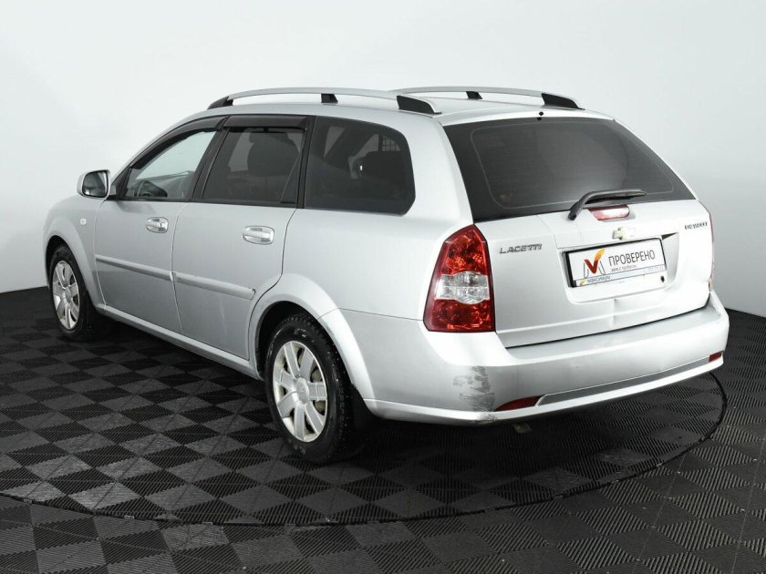 Chevrolet Lacetti 2012 универсал