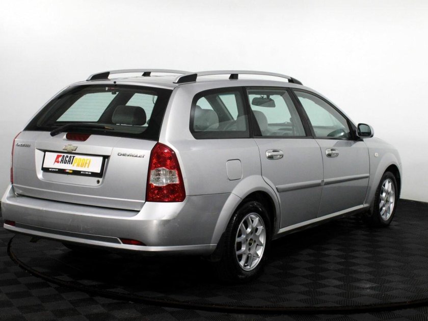 Chevrolet lacetti универсал