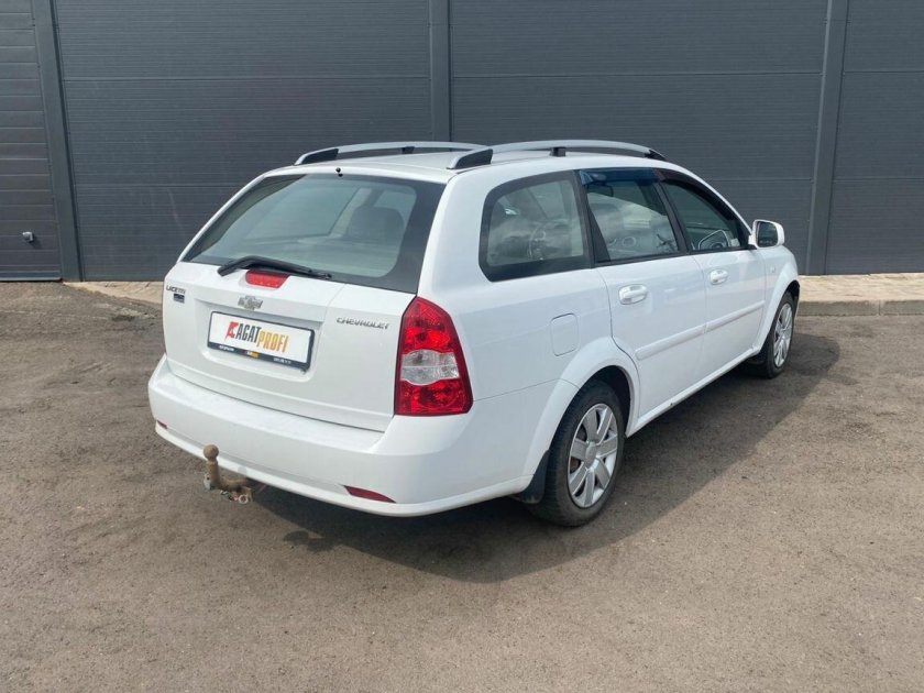 Chevrolet lacetti 2012