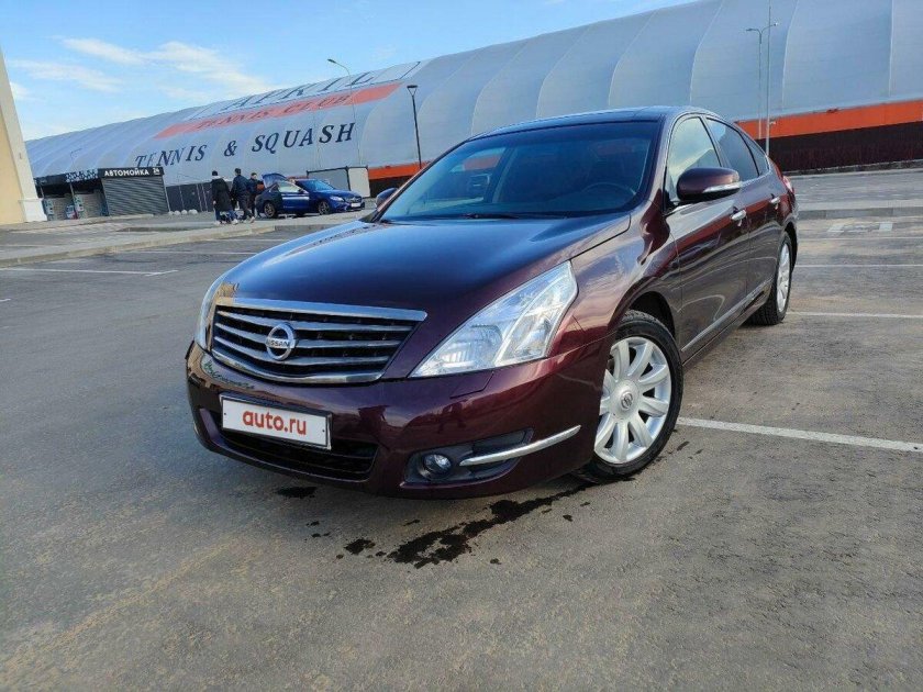 Ниссан теана 2010