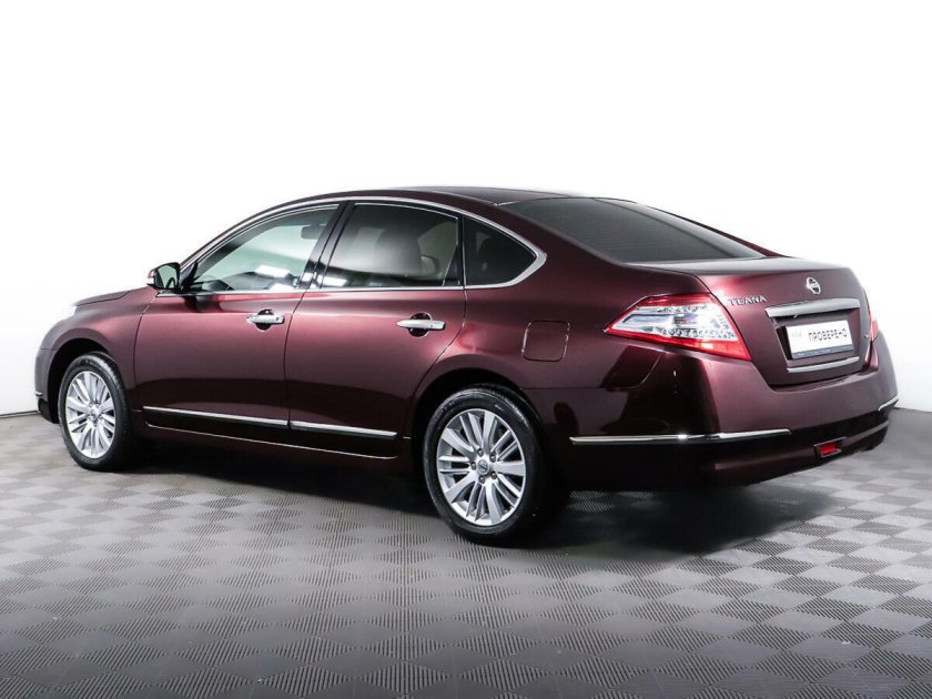Nissan teana 2014
