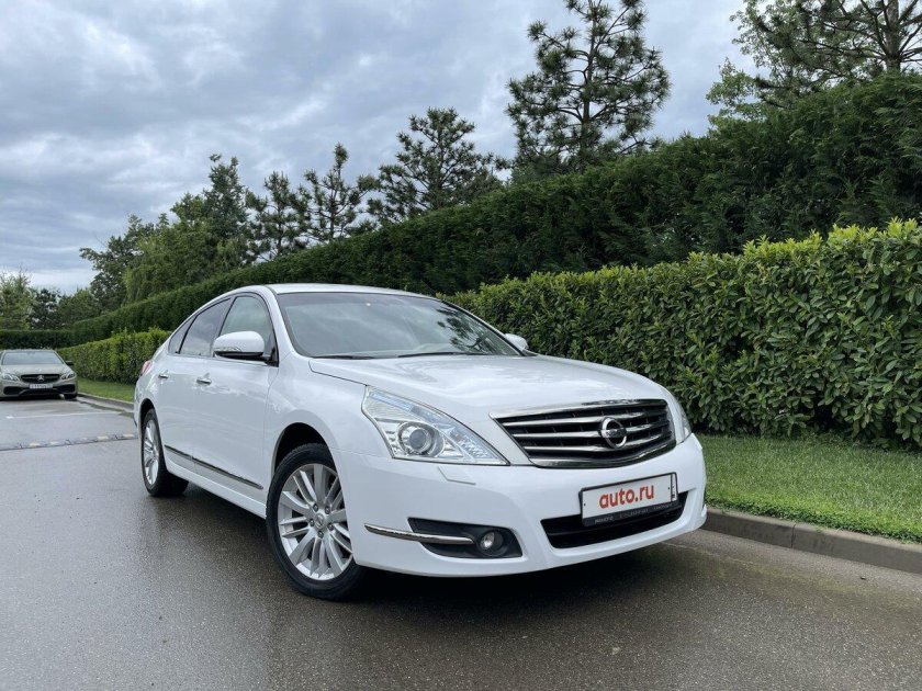 Ниссан теана 2012
