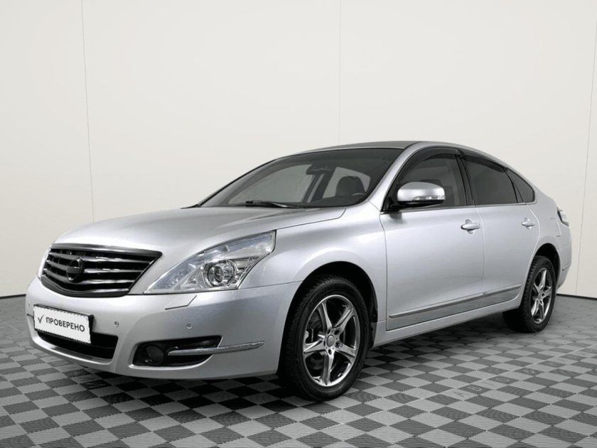 Nissan teana 2010