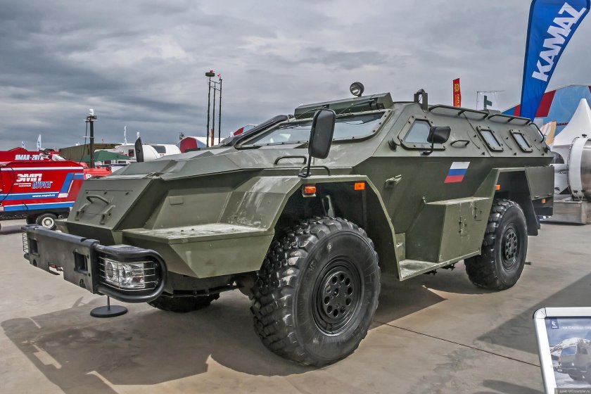Бронеавтомобиль КАМАЗ-43269 выстрел